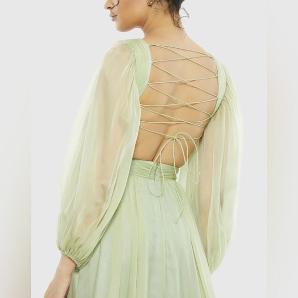 Mac Duggal 67948 NWT Green Pleated Cut Out Long Sleeve Lace Up Tiered Gown - Picture 5 of 11